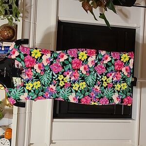 FRENCH ATMOSPHERE DRESS SIZE LARGE BLACK WITH BRIGHT FLORAL PATTERN